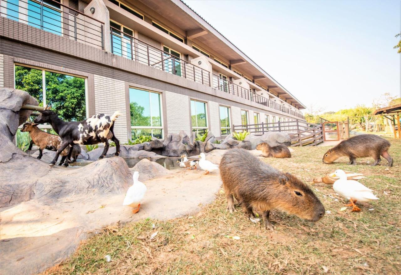 Leofoo Resort Guanshi Guanxi Exterior photo